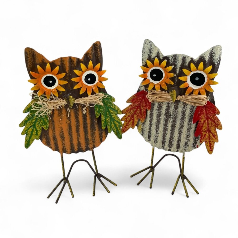 2 Metal Owl Standing Figurines Colorful Fall‎ Leaves Straw Sunflowers Cheerful